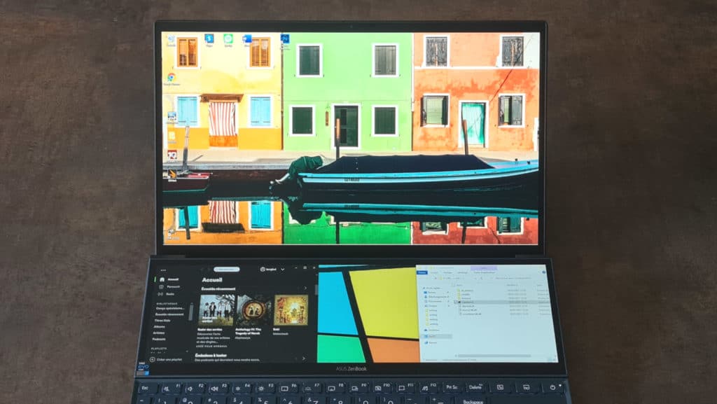 Image 13 : Test Asus Zenbook Duo 14 Tiger Lake : un étonnant PC portable à double écran et équilibré