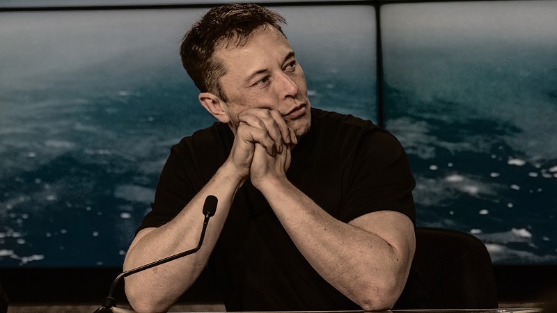 Elon Musk lors d'une conférence de presse en 2018