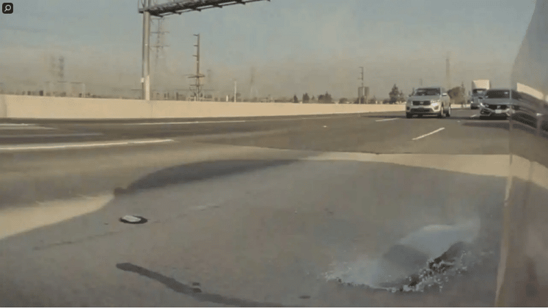 La vitre arrière de la Tesla Model 3 se brise sur l'autoroute - InsideEVs