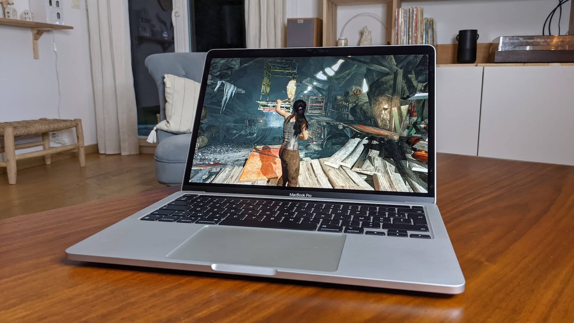 Apple : sortie du MacBook Pro 13 pouces 2020 avec le nouveau clavier Magic  Keyboard