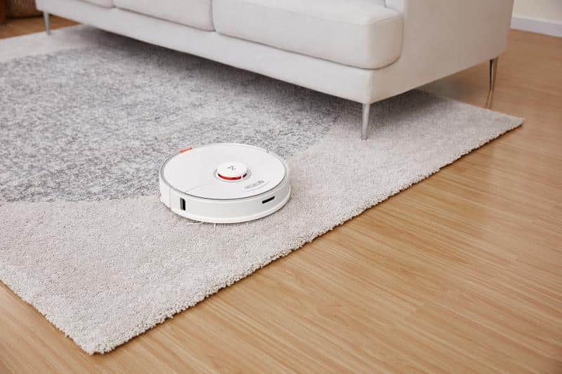 laver les sols avec un aspirateur robot