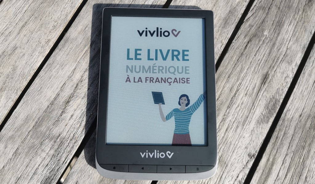 Test Vivlio Color : faut-il craquer pour la première liseuse