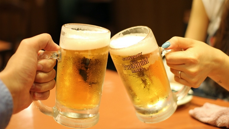 Image 1 : Google Photos compile toutes les photos de vos soirées arrosées dans "Cheers"