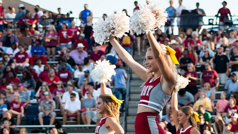 Des pom-poms girls aux États-Unis