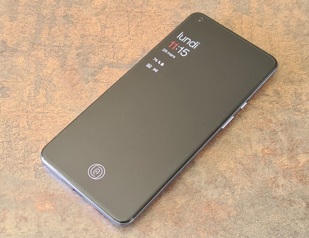 Image 14 : Test OnePlus 9 : le petit frère du OnePlus 9 Pro a (presque) tout d'un grand