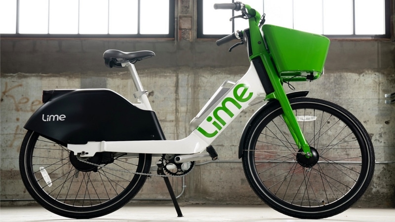 Image 1 : Lime dévoile un nouveau vélo électrique qui peut emprunter les batteries des trottinettes