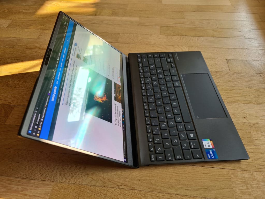 Image 15 : Test Asus Zenbook 13 OLED (UX325EA) : un ultrabook haut en couleurs très séduisant
