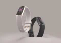 Product laydown photo of Fitbit Luxe.