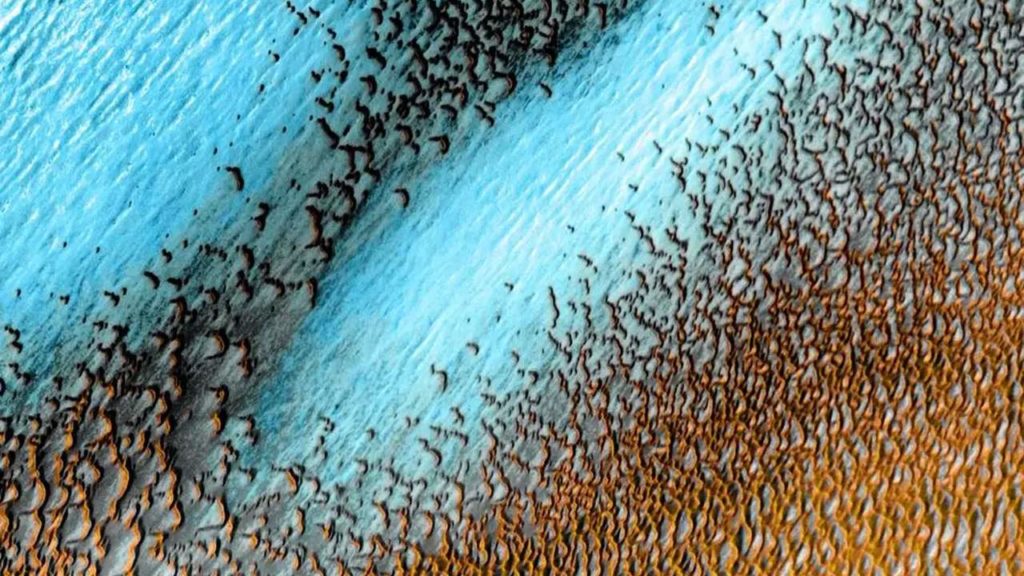 Une impressionnante mer de dunes sur Mars