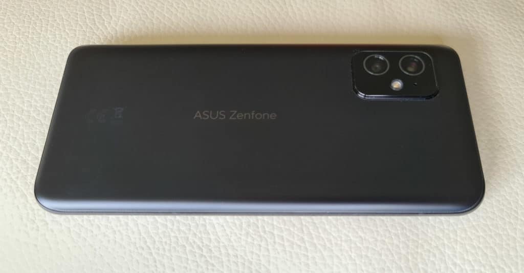 Image 5 : Test Asus Zenfone 8 : le meilleur petit smartphone de 2021 !
