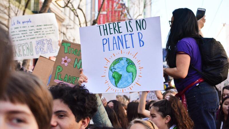 Manifestation pour le climat - Crédit : Li-An Lim / Unsplash