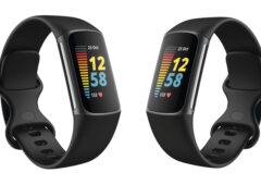 FitBit Charge 5