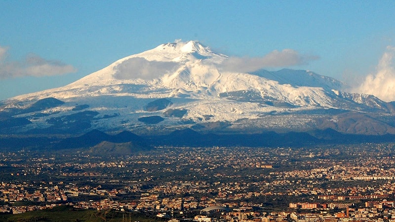 Le volcan Etna en Italie