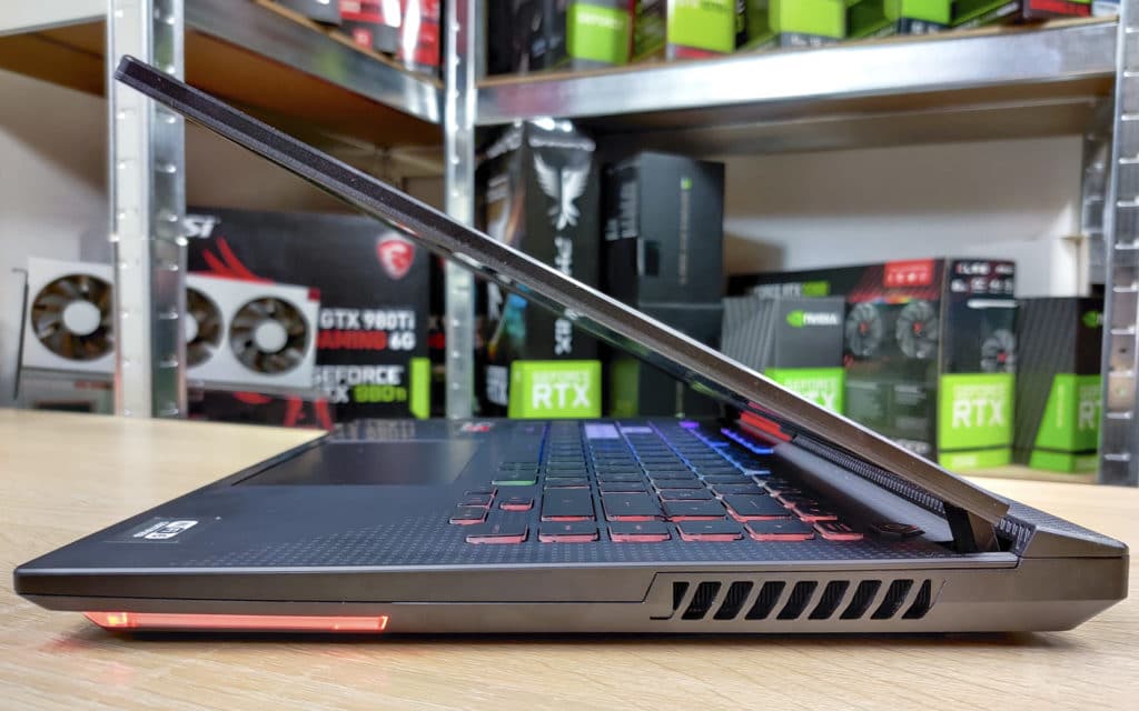 Asus ROG Strix G15 Advantage Edition