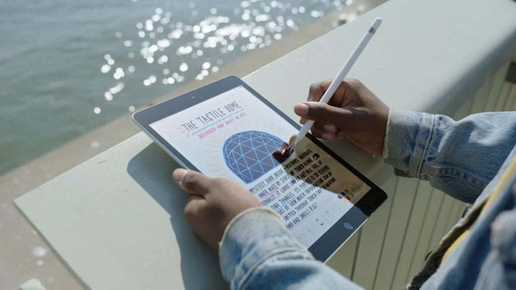 Image 1 : Nouvel iPad 2021 : Apple change tout sauf son design