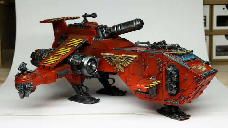 Le Thunderhawk, un transport de troupes pour Space Marines issu du jeu de table Warhammer 40 000 (Crédits : Emil "Squidmar" Nyström)