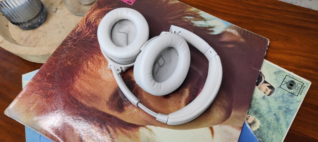 تصویر 4: Bose SuftComfort 45: احتمالاً کمترین کلاه ایمنی Bose
