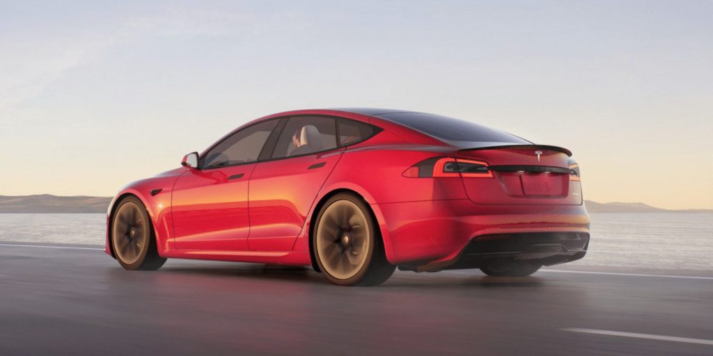Image 1 : Tesla Model S Plaid : trop légère, freins médiocres…  elle serait « dangereuse et trop rapide pour son bien »