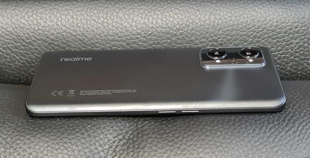 Image 7 : Test realme GT Neo 2 : il a tout d'un smartphone haut de gamme, sauf le prix