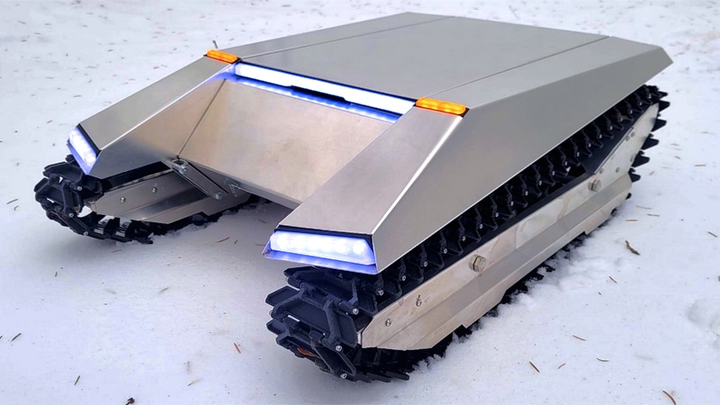 Le cyberkat, un snowcat télécommandé inspiré du Cybertruck - Crédits : Spyker Workshop