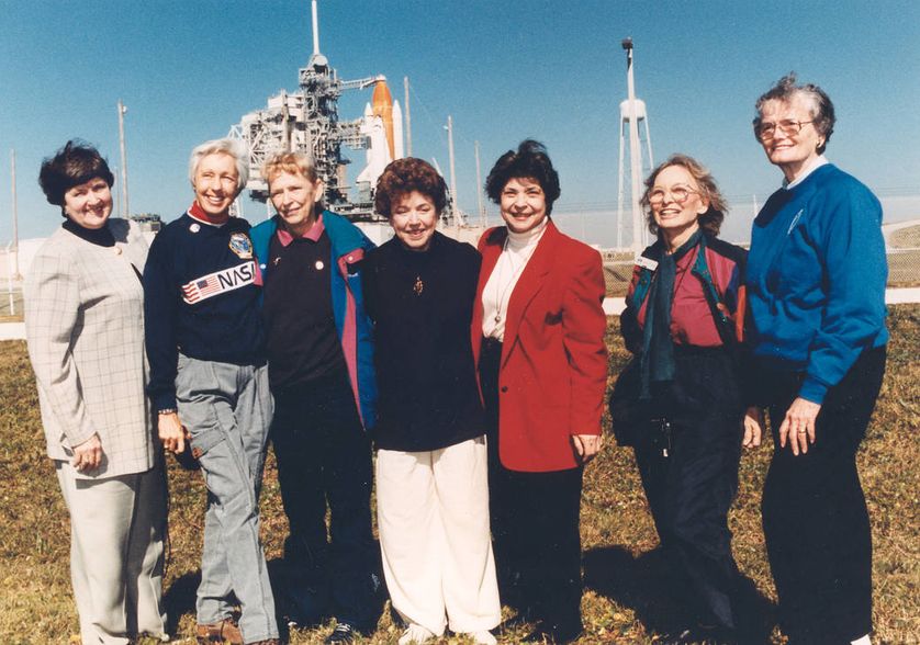  Gene Nora Jessen, Wally Funk, Jerrie Cobb, Jerri Truhill, Sarah Rutley, Myrtle Cagle et B. Steadman