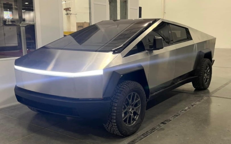 un leak dévoile le nouveau design du pick-up futuriste un leak dévoile le nouveau design du pick-up futuriste