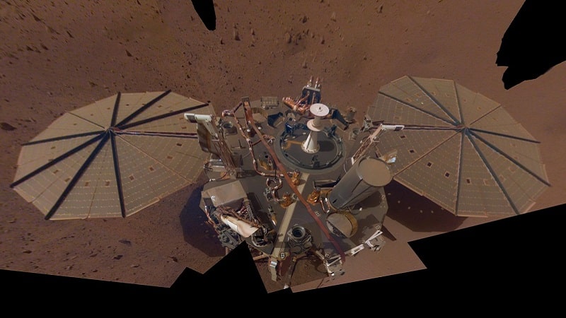 Selfie de l'atterrisseur InSight sur Mars