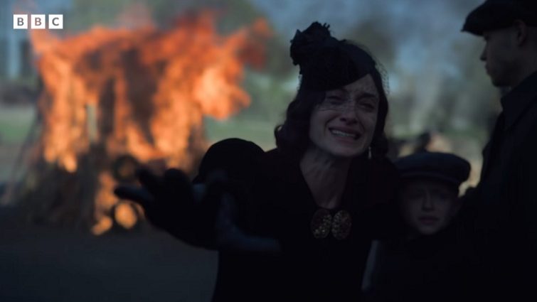 Peaky Blinders saison 6 : décédée, l'actrice Helen McCrory est