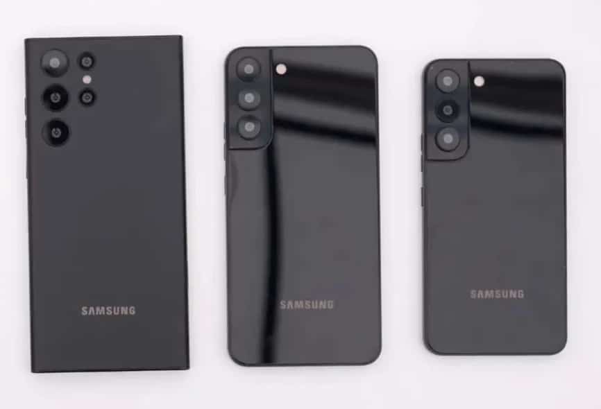 Image 1 : Samsung Galaxy S22 : une vidéo déballage fuite et dévoile la gamme