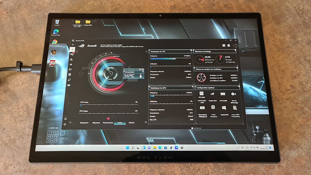 Test Asus ROG Flow Z13 : la tablette qui se transforme en PC gamer  surpuissant