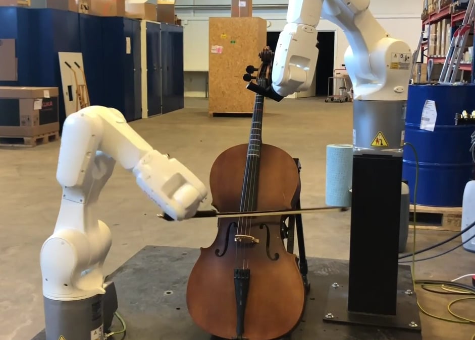 Image 1 : Déroutant ! Ce robot apprend à faire du violoncelle