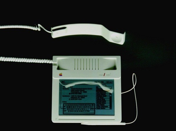 Image 2 : Apple : voici l'iPhone... de 1983