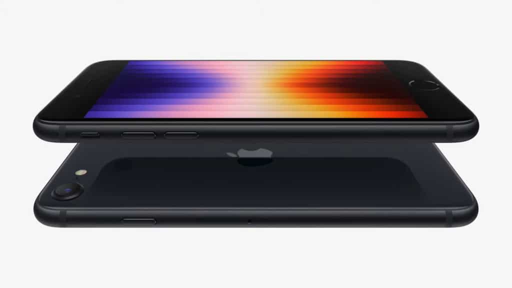 Image 1 : iPhone SE 2022 : 5G et A15 Bionic, l'iPhone 13 dans un corps d'iPhone 8 ?