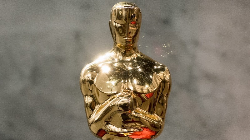 oscar statue