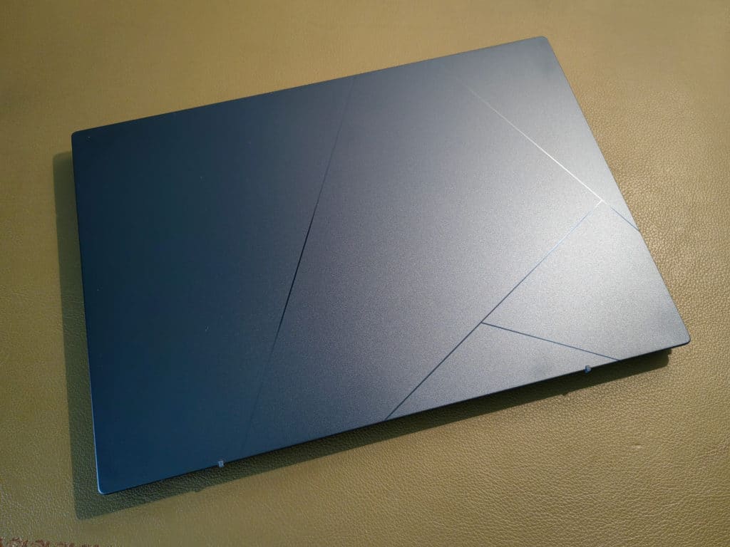 Image 5 : Test Zenbook 14 Oled (UX3402) : sans doute le meilleur Ultrabook d'Asus