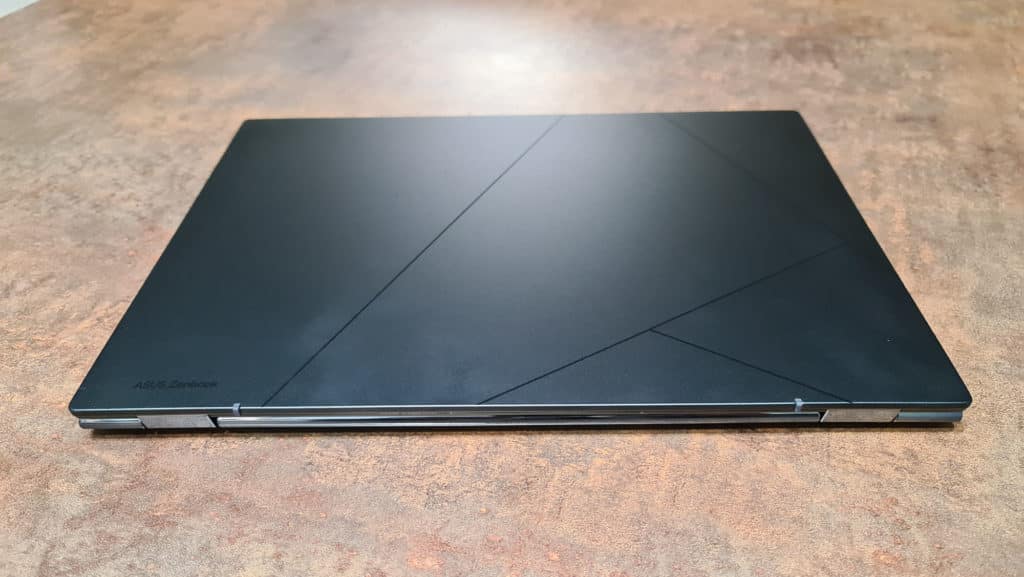 Image 10 : Test Zenbook 14 Oled (UX3402) : sans doute le meilleur Ultrabook d'Asus