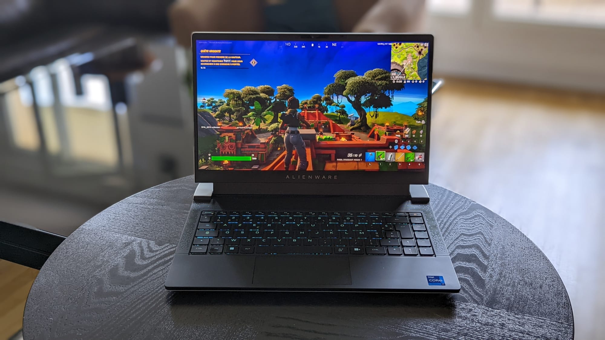 Alienware X14 Vue générale ouvert 3 Fortnite