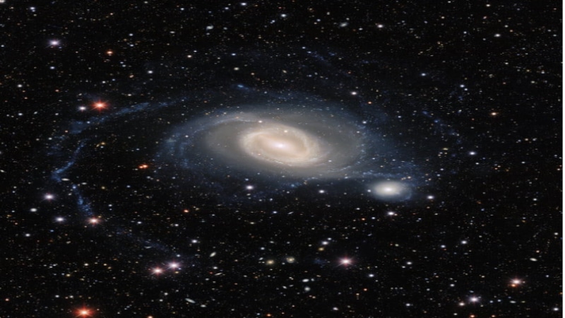 Les galaxies NGC 1512 et NGC 1510 fusionnant - Crédits : NOIRLab