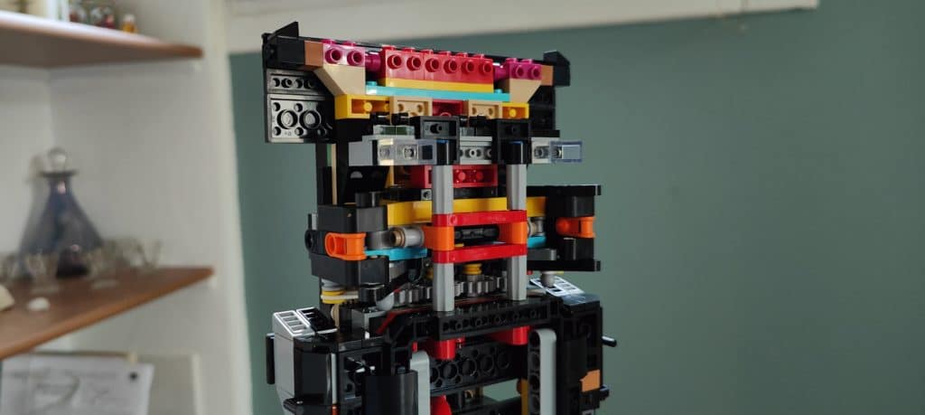 Image 11 : Test LEGO Retour vers les Futur : on a construit la DeLorean, vaut-elle ses 170 € ?