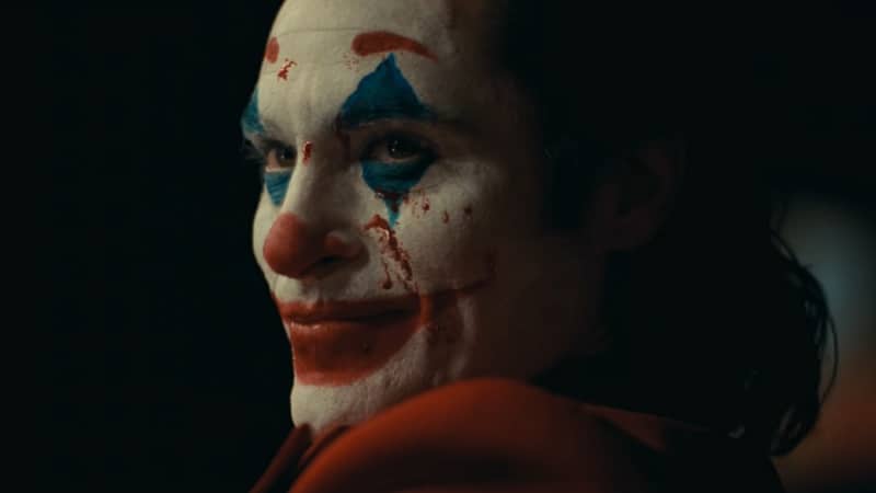 Joker 2 est officiellement confirmé par Todd Phillips avec Joaquin Phoenix