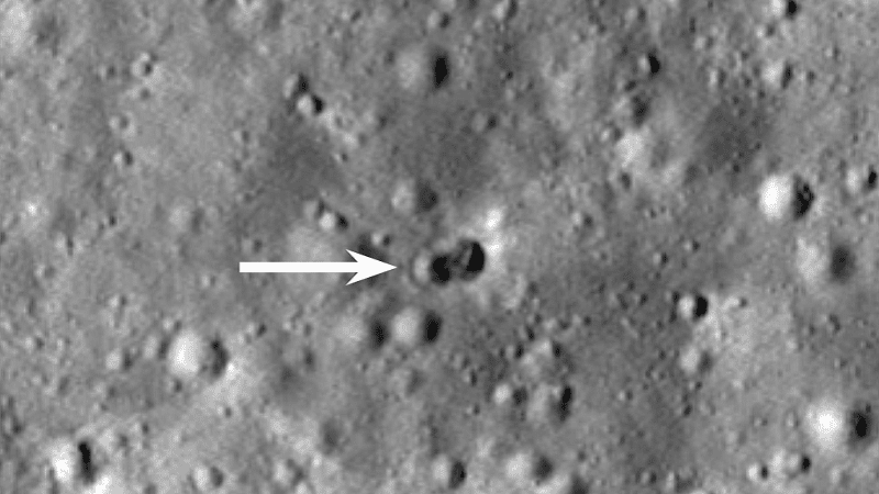 Le double cratère d'impact sur la Lune