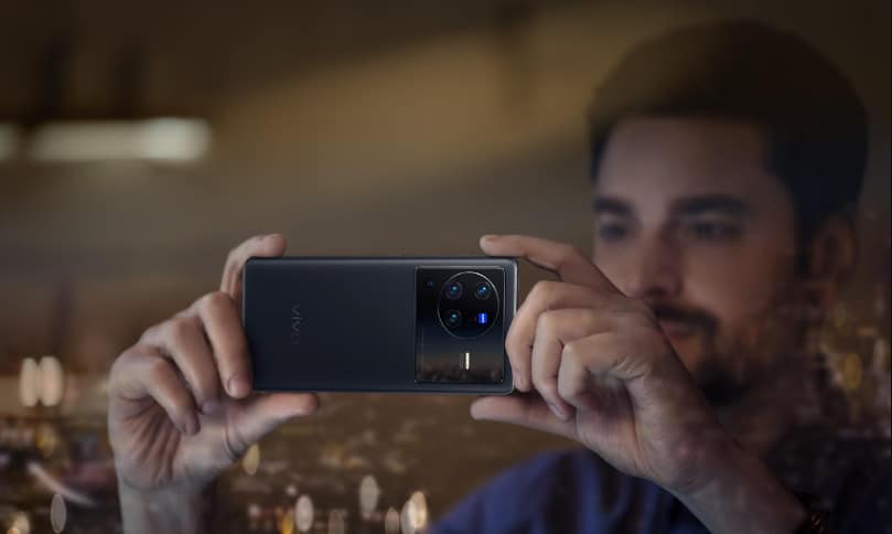 Image 1 : Vivo sort le X80 Pro en France, un photophone d'envergure