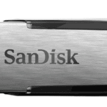 La clé SanDisk Ultra Flair 128 Go est à moitié prix