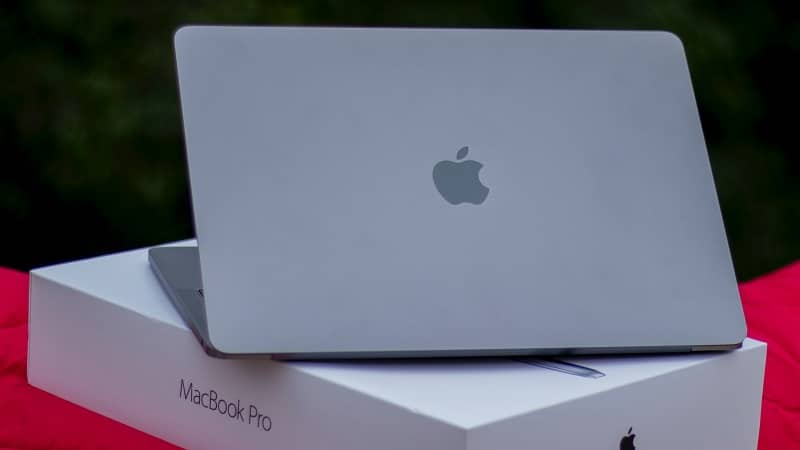 macbook pro m2 14 16