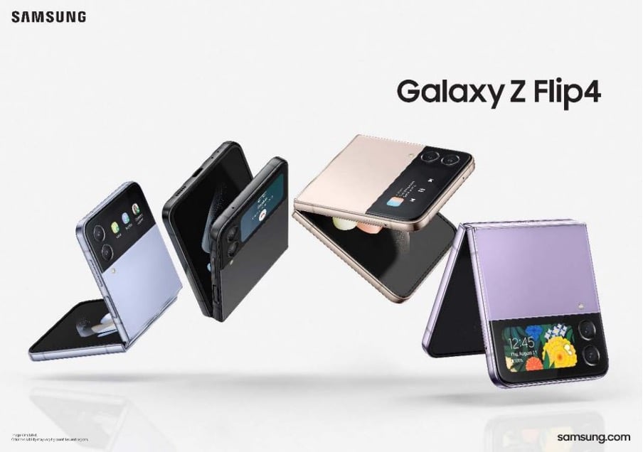 Image 2: Galaxy Z Fold4 and Z Flip4: Rue du Commerce welcomes Samsung's new foldable smartphones