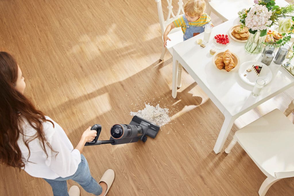 Dreame H12, l’aspirateur laveur de sol aussi efficace sur sol sec que