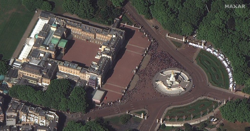 La file d'attente pour rendre hommage à Elizabeth II