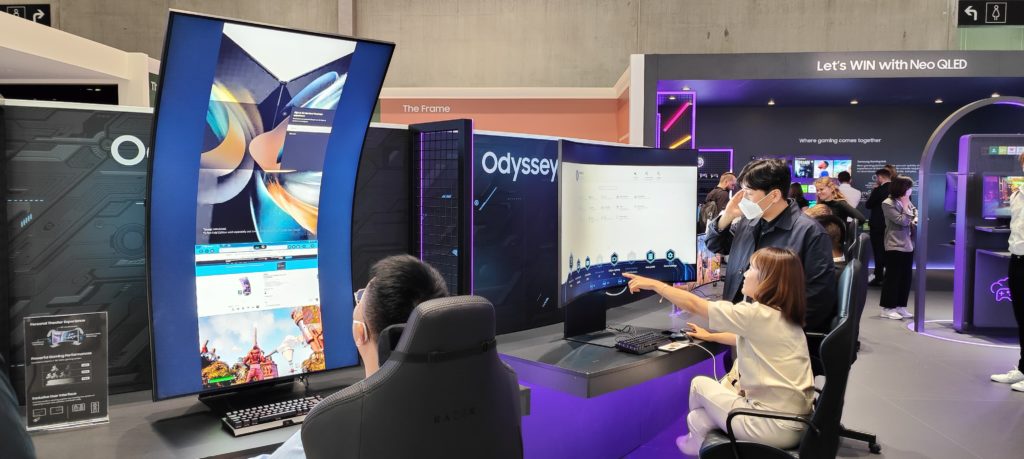 Samsung Odyssey Ark gaming écran