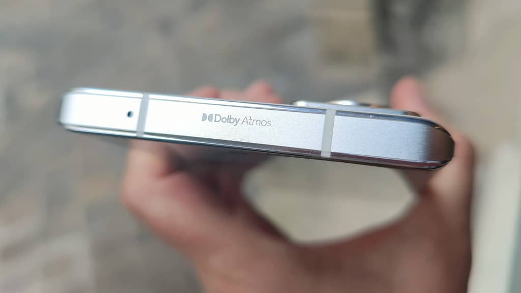 Image 4 : Smartphone Edge 30 Ultra : Motorola met le paquet pour revenir dans la course