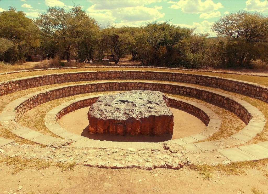 Météorite d'Hiba © Eugen Zibiso, CC BY 2.0